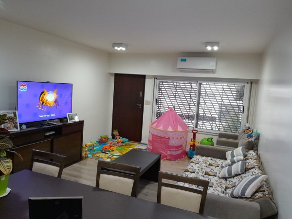 Excelente Duplex Reciclado con 3 dormitorios y Cochera Cubierta