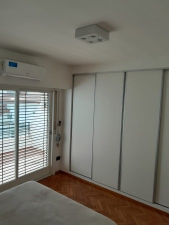 Excelente Duplex Reciclado con 3 dormitorios y Cochera Cubierta