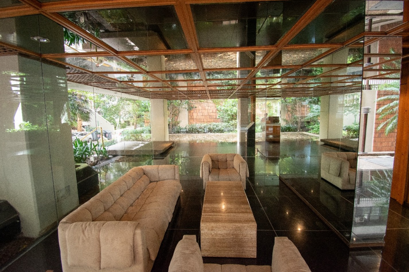 Gran Semipiso 3 dorm c/dep. Con Espectacular Vista Abierta al Rio Aeroparque Etc.