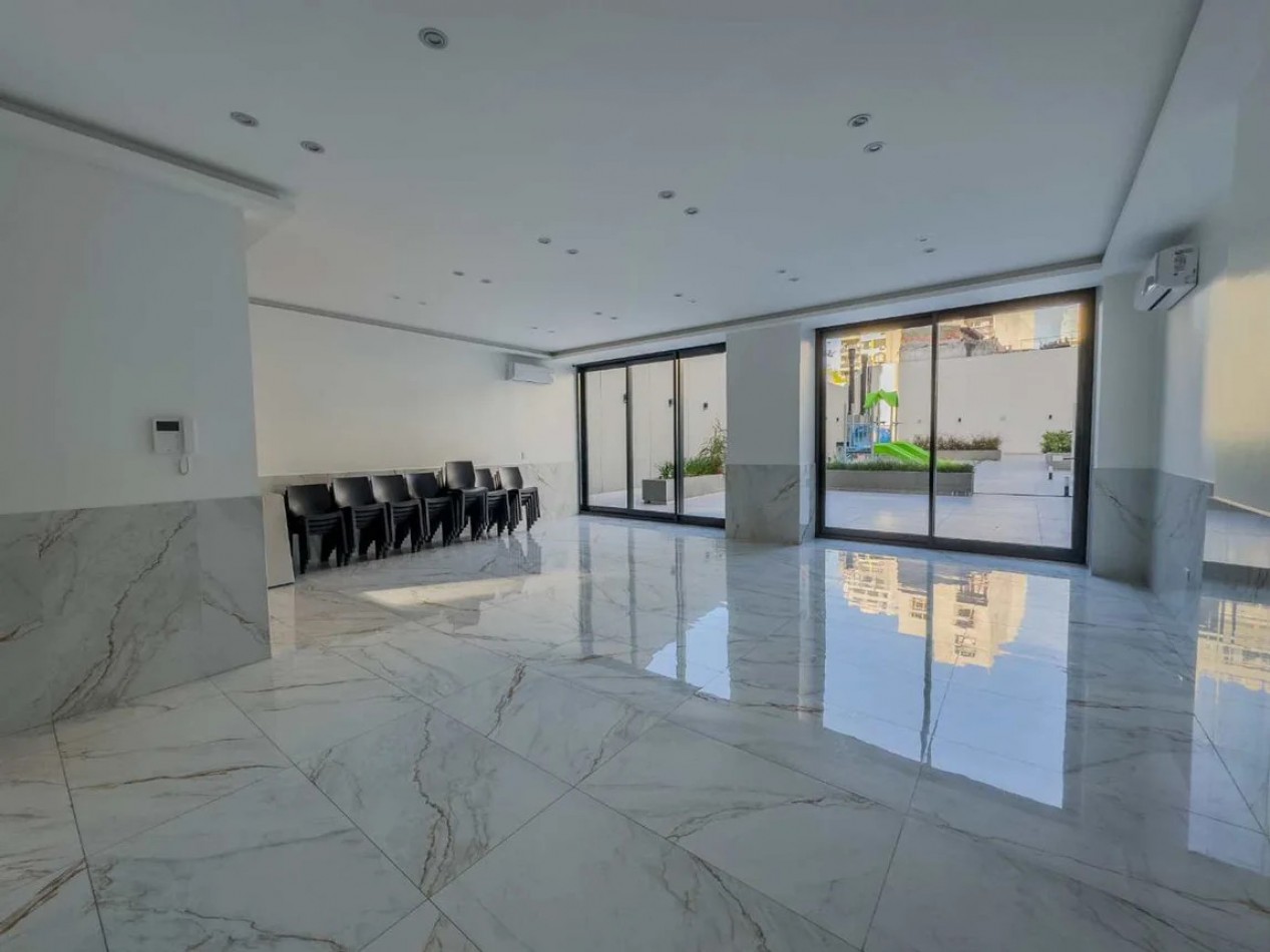 A ESTRENAR 4 AMB CON COCHERA Y AMENITIES