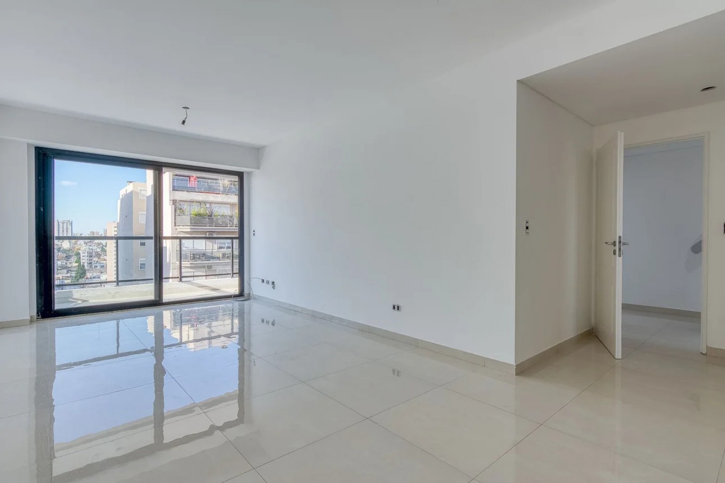 A ESTRENAR 4 AMB CON COCHERA Y AMENITIES