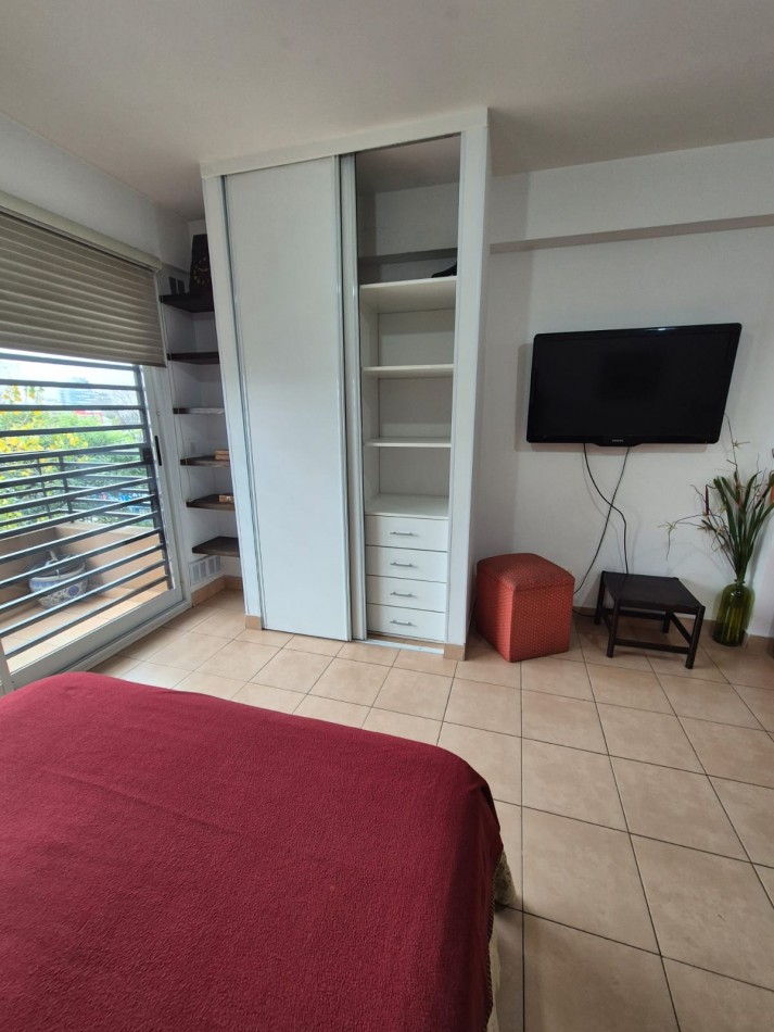 Comodo Monoambiente con Balcon al Frente Apto Credito