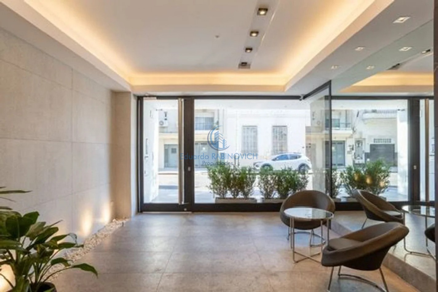 Piso de 4 Dorm (2 Suites) Patio y Balcon con Parrilla y cochera fija A ESTRENAR 