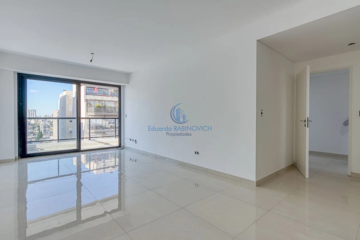 A ESTRENAR 4 AMB CON COCHERA Y AMENITIES