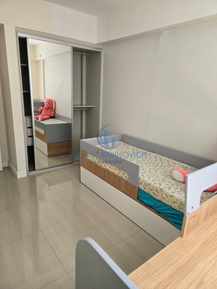 Semipiso 4 Amb. con Cochera y Baulera en Edif. con Amenities