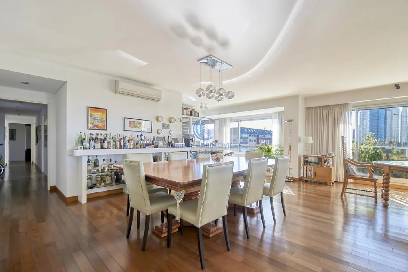 EXCLUSIVO DPTO. C/GRAN TERRAZA PRIVADA C/PARRILLA JACUZZI Y PISCINA. 3 COCHERAS FIJAS