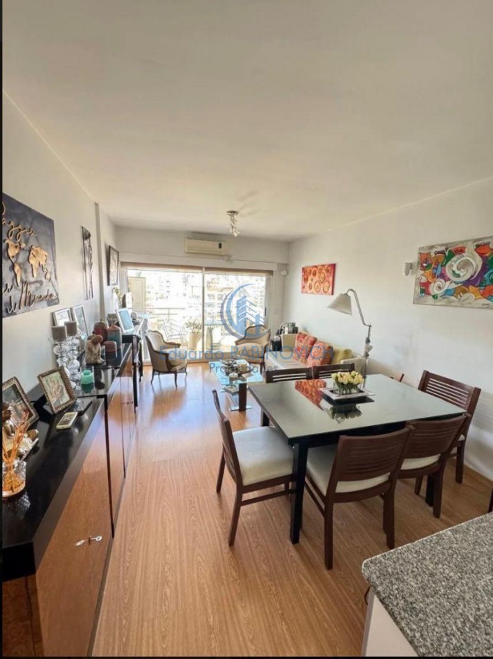  Departamento de 2 amb. Excelentemente Mejorado en piso Alto con Amenities